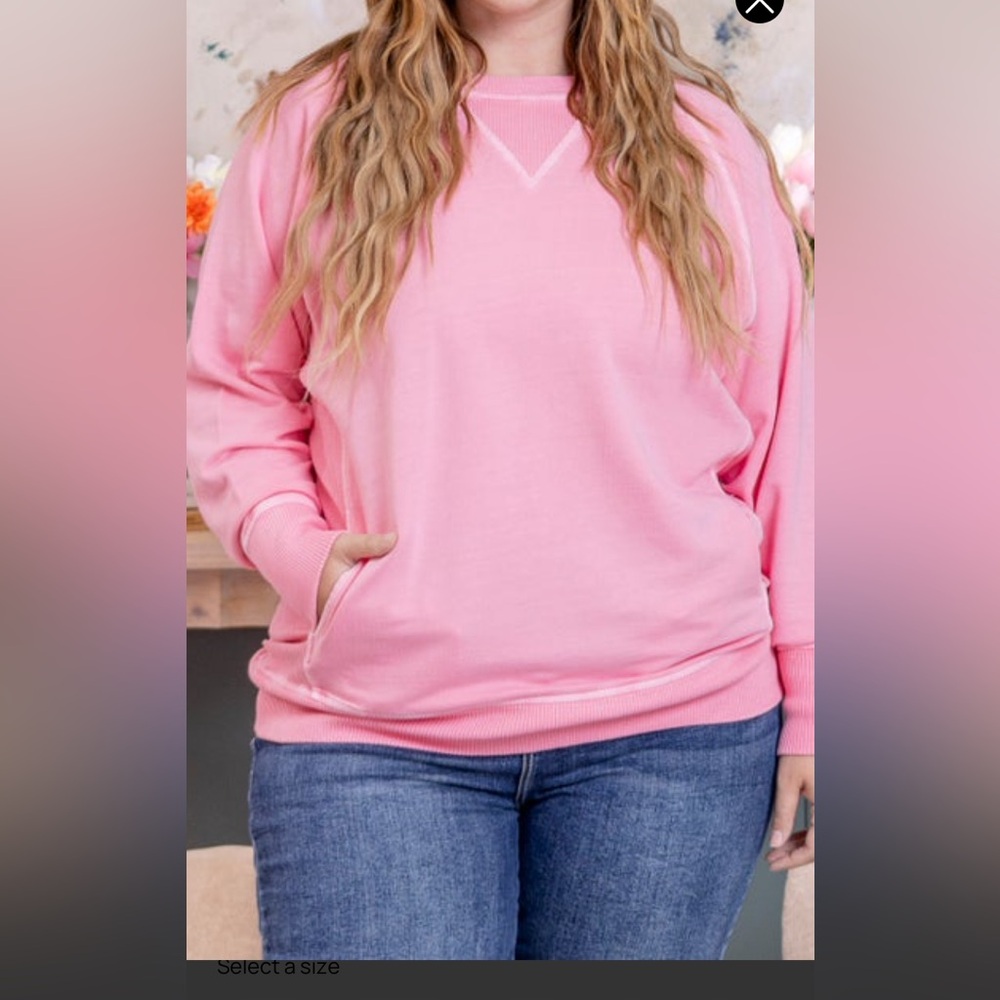 NWOT Zenana Outfitters pigment dyed sweatshirt size small